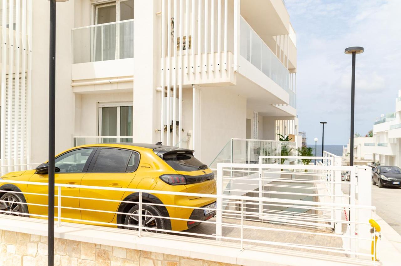 Апартаменти Apulialux Seaview Prestige Apt / Jacuzzi + Parking Поліньяно-а-Маре Екстер'єр фото